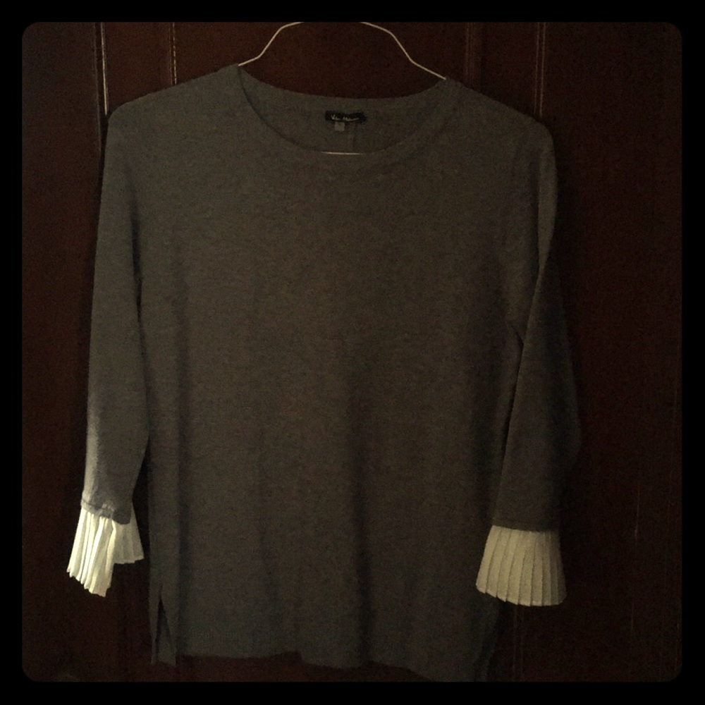 Knit top